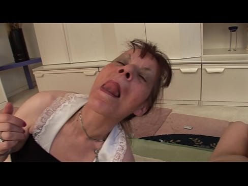 ❤️ Tha triùir aig dà sheanmhair agus aon sheanair ️  Pornografach  aig gd.bestsexporno.ru ﹏