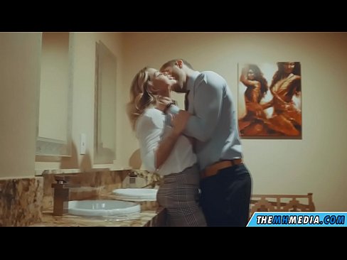 ❤️ Nuair a bhios fionn mòr gad mhealladh ann an seòmar fois poblach ️  Pornografach  aig gd.bestsexporno.ru ﹏